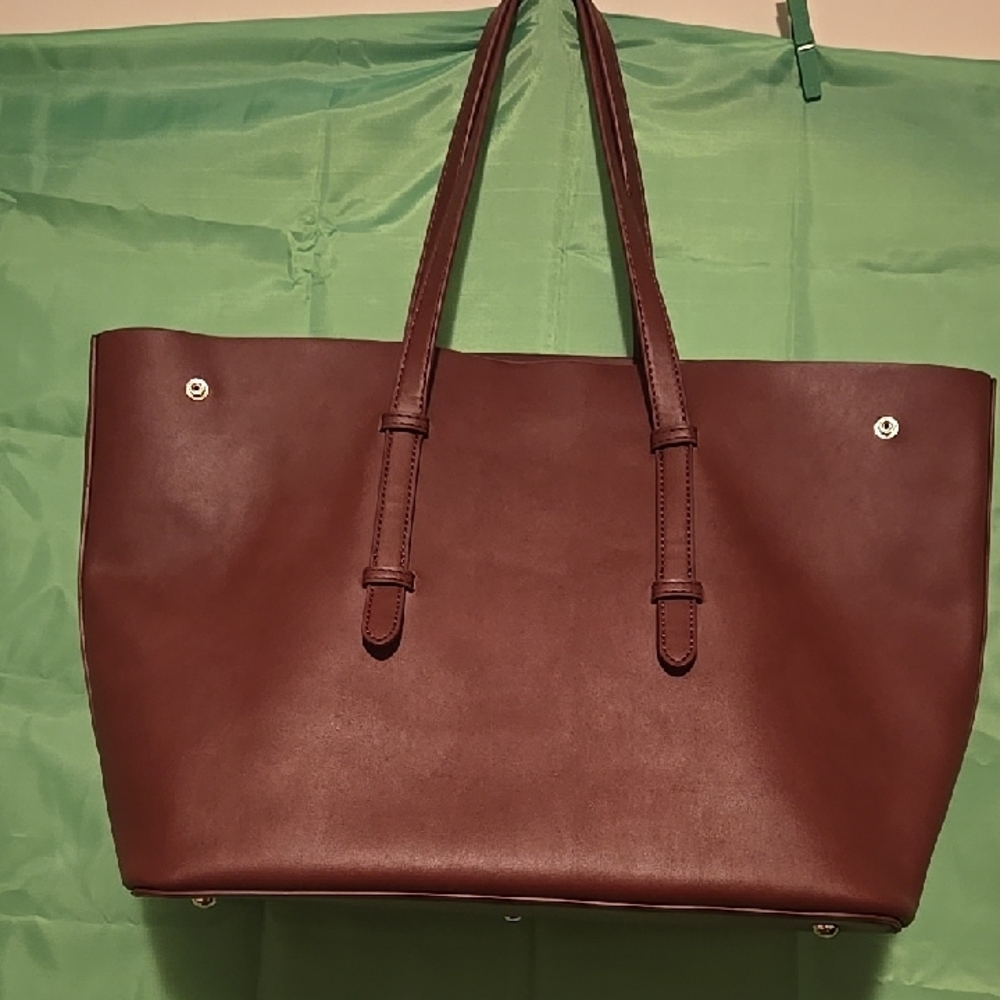 JustFab Wine Red Leather Tote with Dual Shoulder Straps